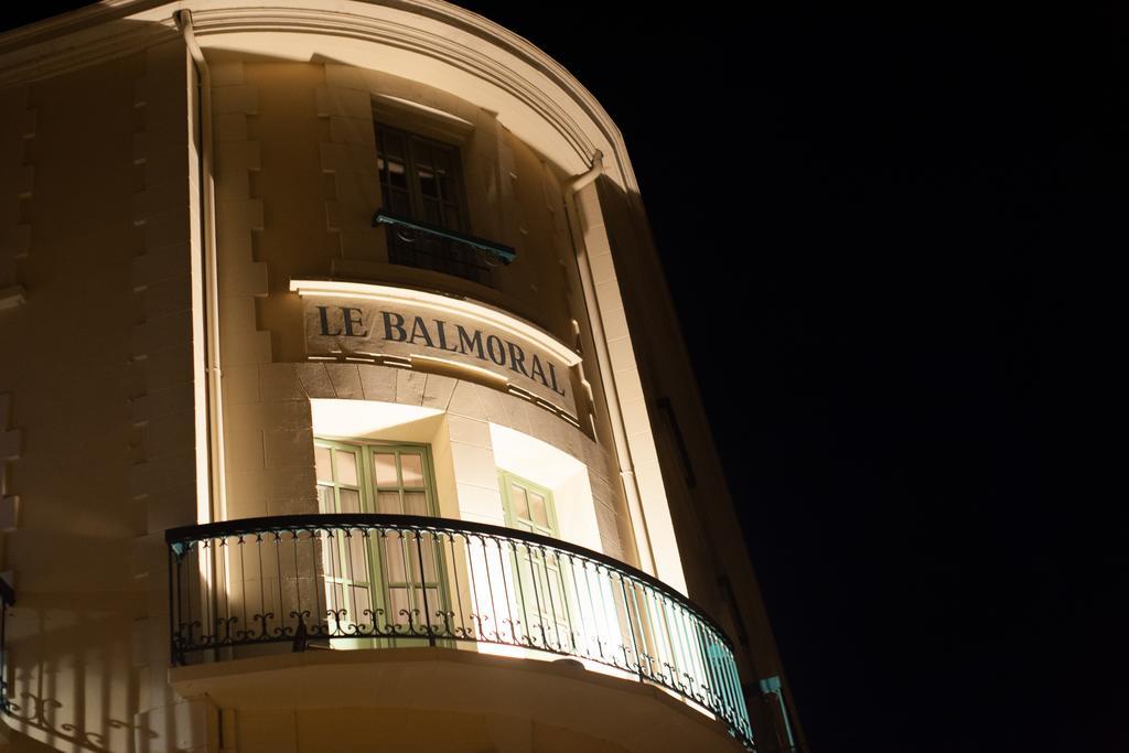 Hotel Balmoral ดีนาร์ ภายนอก รูปภาพ